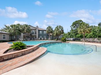 Zero-entry swimming pool and sun deck